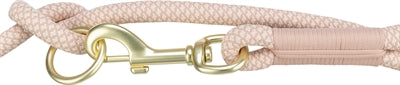 Trixie Soft Rope Hondenriem Roze/Licht Roze, verstelbaar, met gouden details en karabijnhaak.